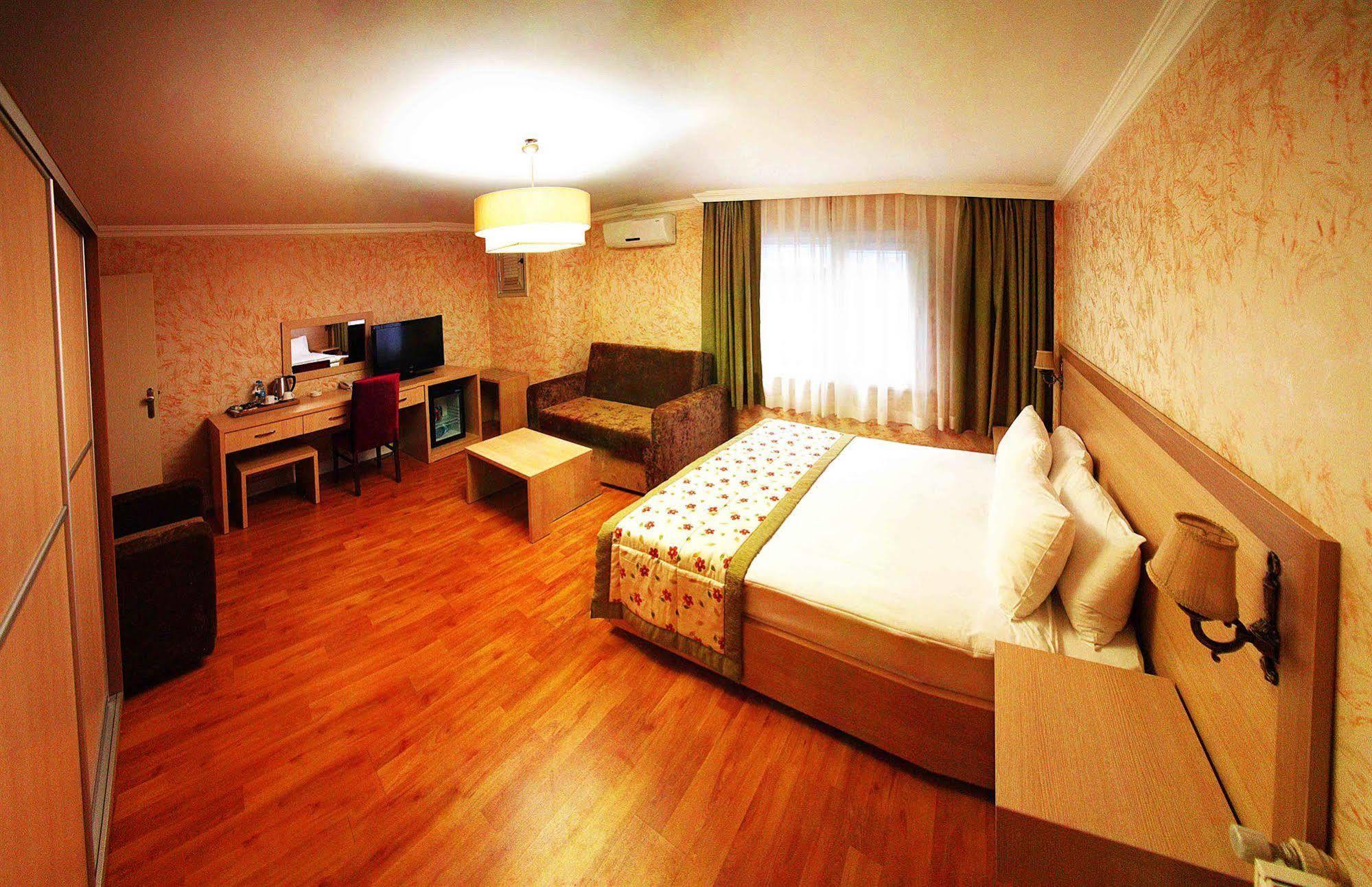 Hatay Hotel Isztambul Kültér fotó